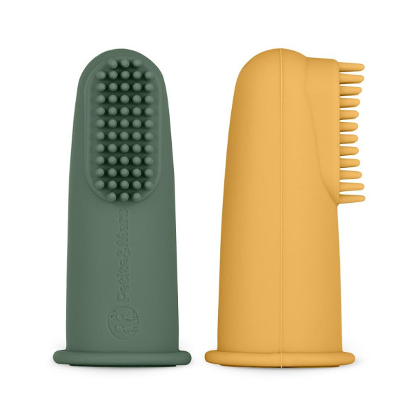 PETITE&MARS Sada silikónových zubných kefiek na prst Ochre&Green 2 ks 6m+